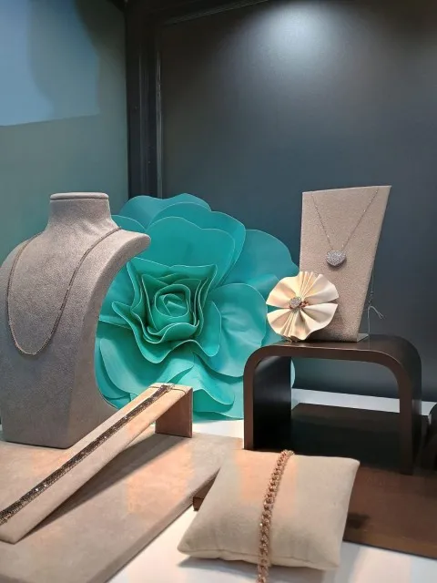 Box Image